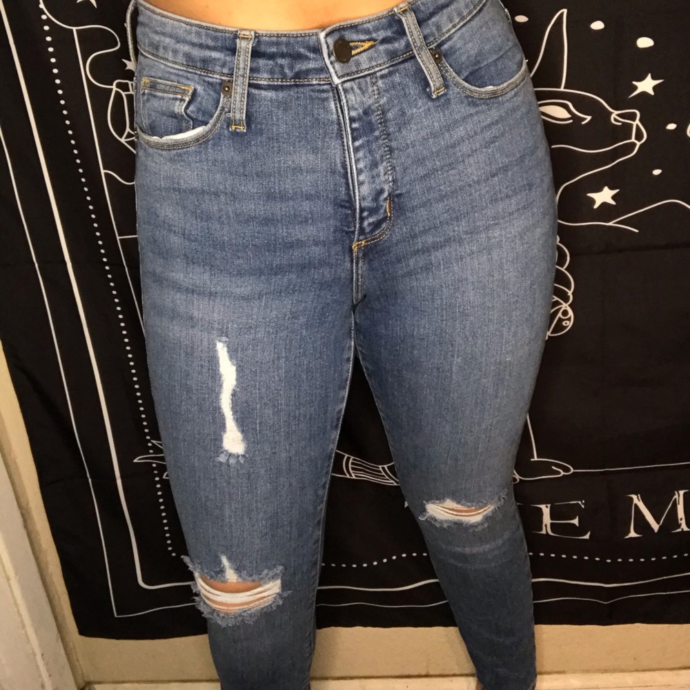 High rise cropped jeans
